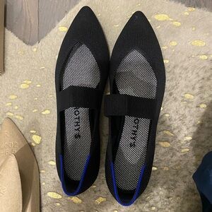 Rothy’s The Point Mary Jane Black